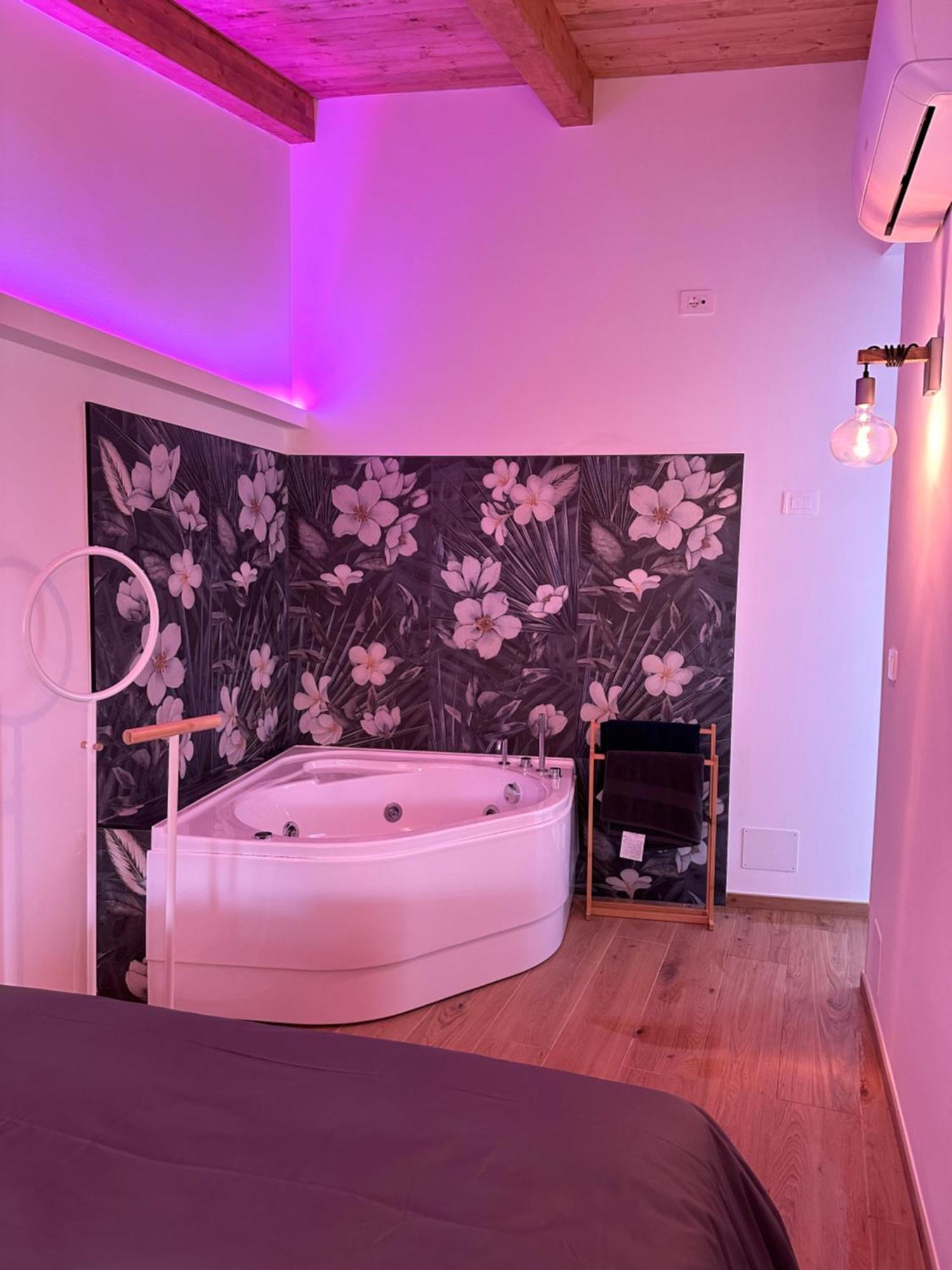 Bed and Breakfast La Botte Piccola Benewent Zewnętrze zdjęcie